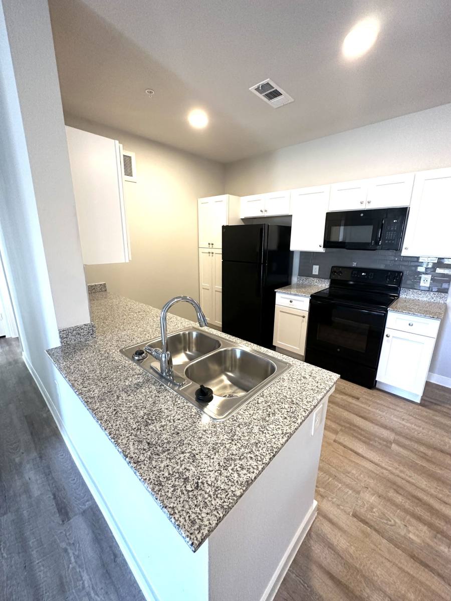 Apartment for rent at 1051 N Farm To Market 1660 #1102, Hutto, TX 78634