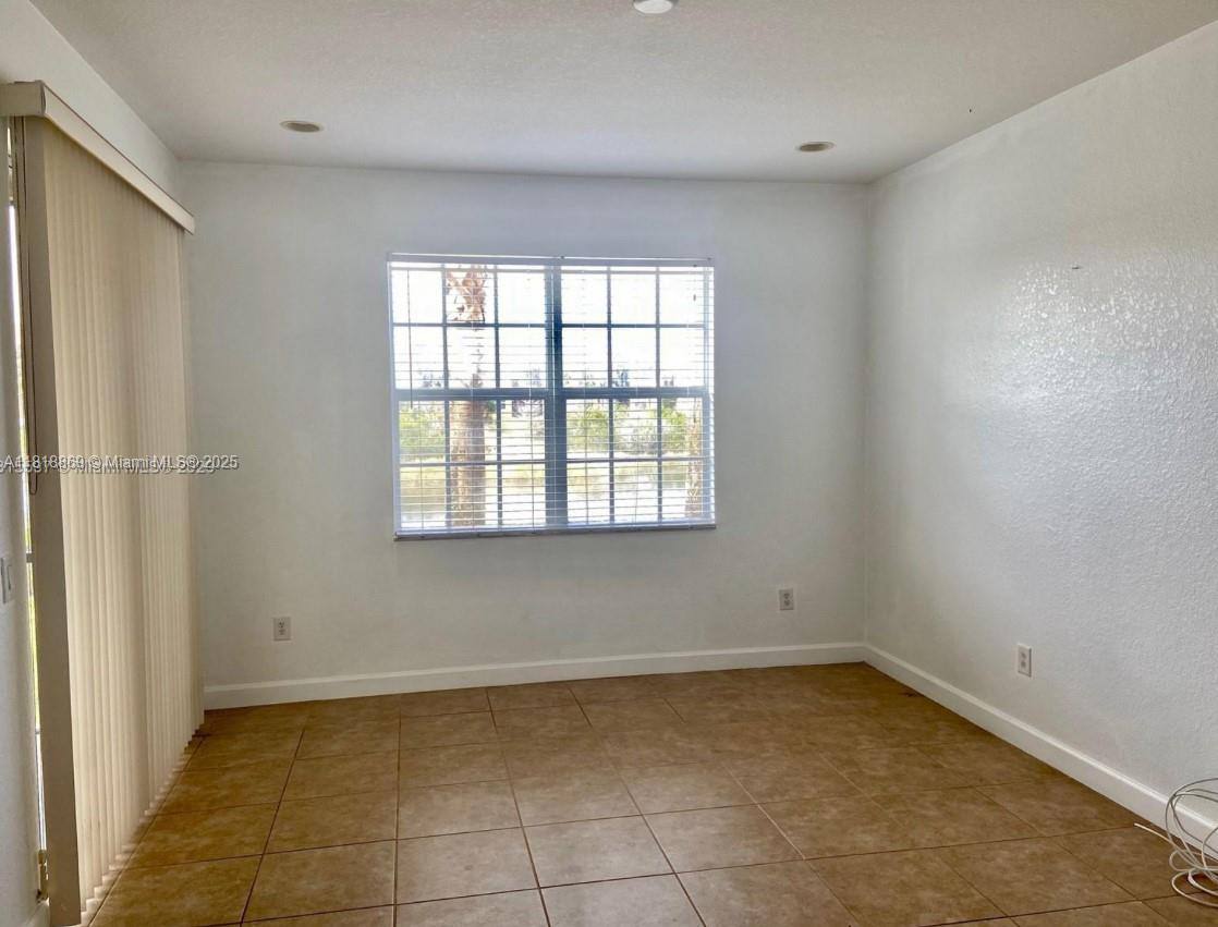 Townhouse for rent at 8231 NW 127th Lane, Pompano Beach, FL 33076