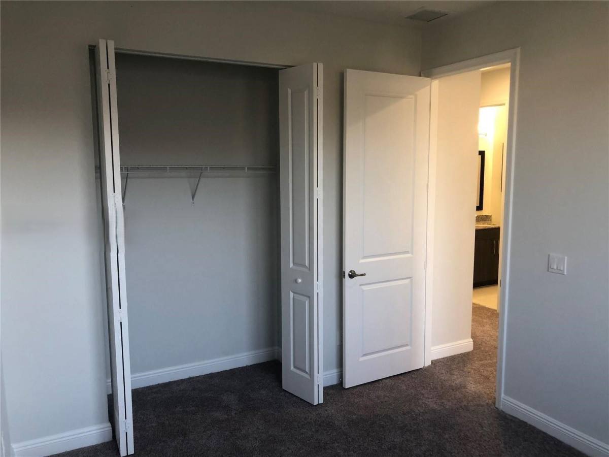 Townhouse for rent at 20901 NW 1st Dr, Hollywood, FL 33029