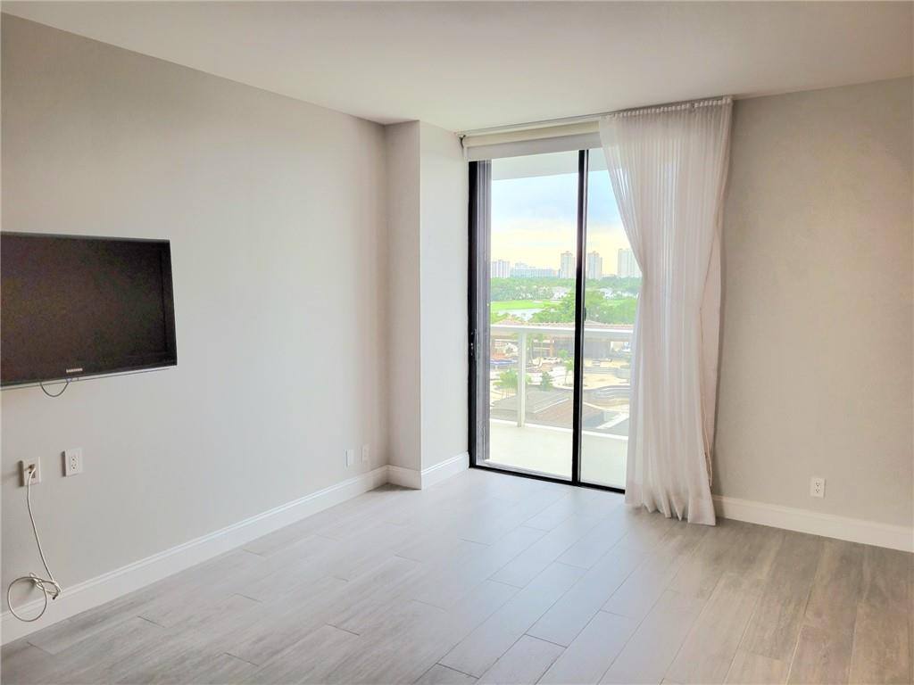 Apartment for rent at 20281 E Country Club Dr #503, Miami, FL 33180