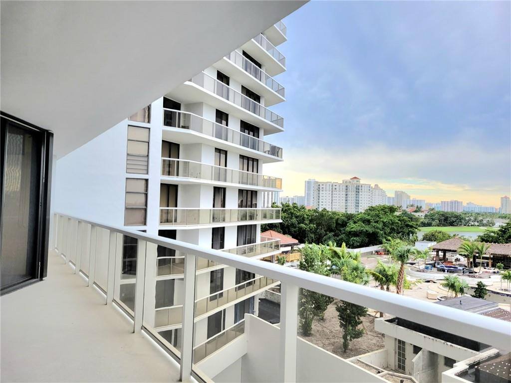 Apartment for rent at 20281 E Country Club Dr #503, Miami, FL 33180