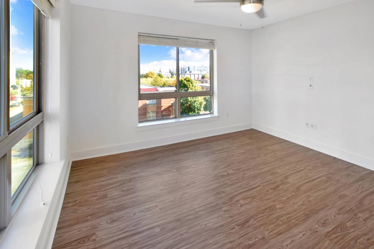 650 E Brooklyn Village Ave, Charlotte, NC 28202 - Apartment for Rent - Image 18
