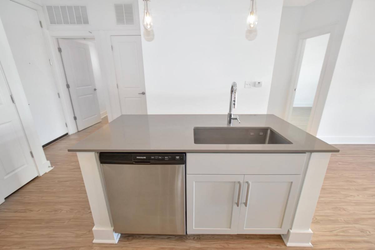 Apartment for rent at 650 E Brooklyn Village Ave #UPTOWN, Charlotte, NC 28202
