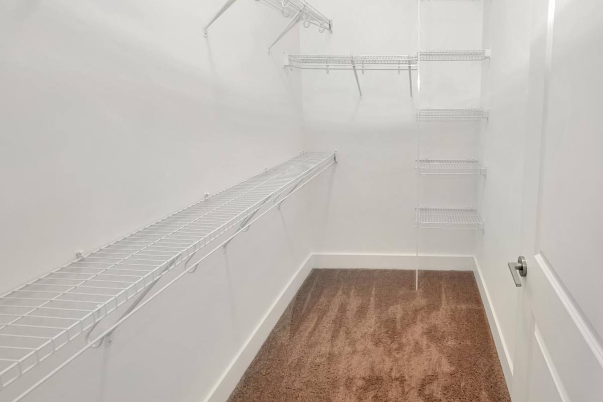 Apartment for rent at 650 E Brooklyn Village Ave #SOUTH Tryon, Charlotte, NC 28202