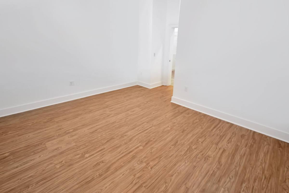 Apartment for rent at 650 E Brooklyn Village Ave #SOUTH Tryon, Charlotte, NC 28202