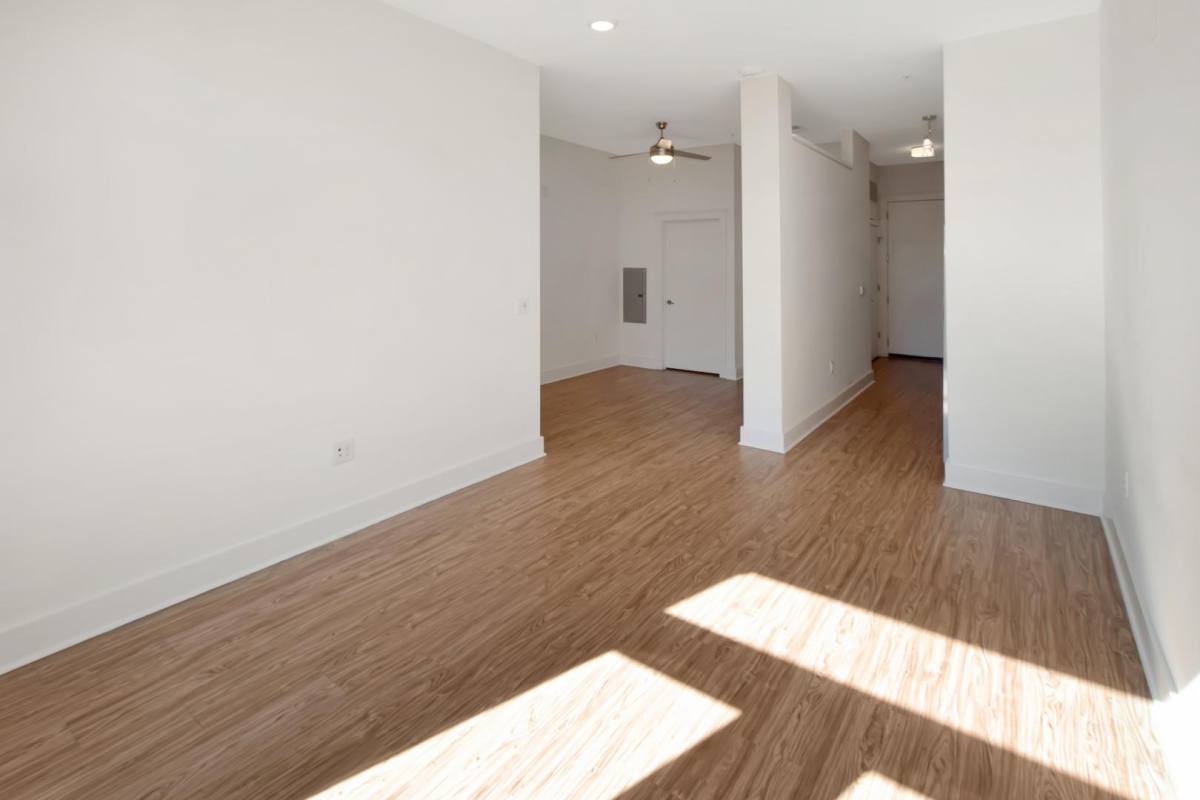 Apartment for rent at 650 E Brooklyn Village Ave 101 S Tryon St, Charlotte, NC 28202
