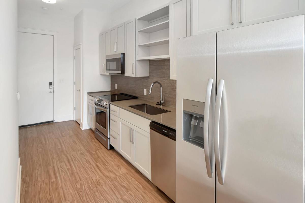Apartment for rent at 650 E Brooklyn Village Ave 101 S Tryon St, Charlotte, NC 28202