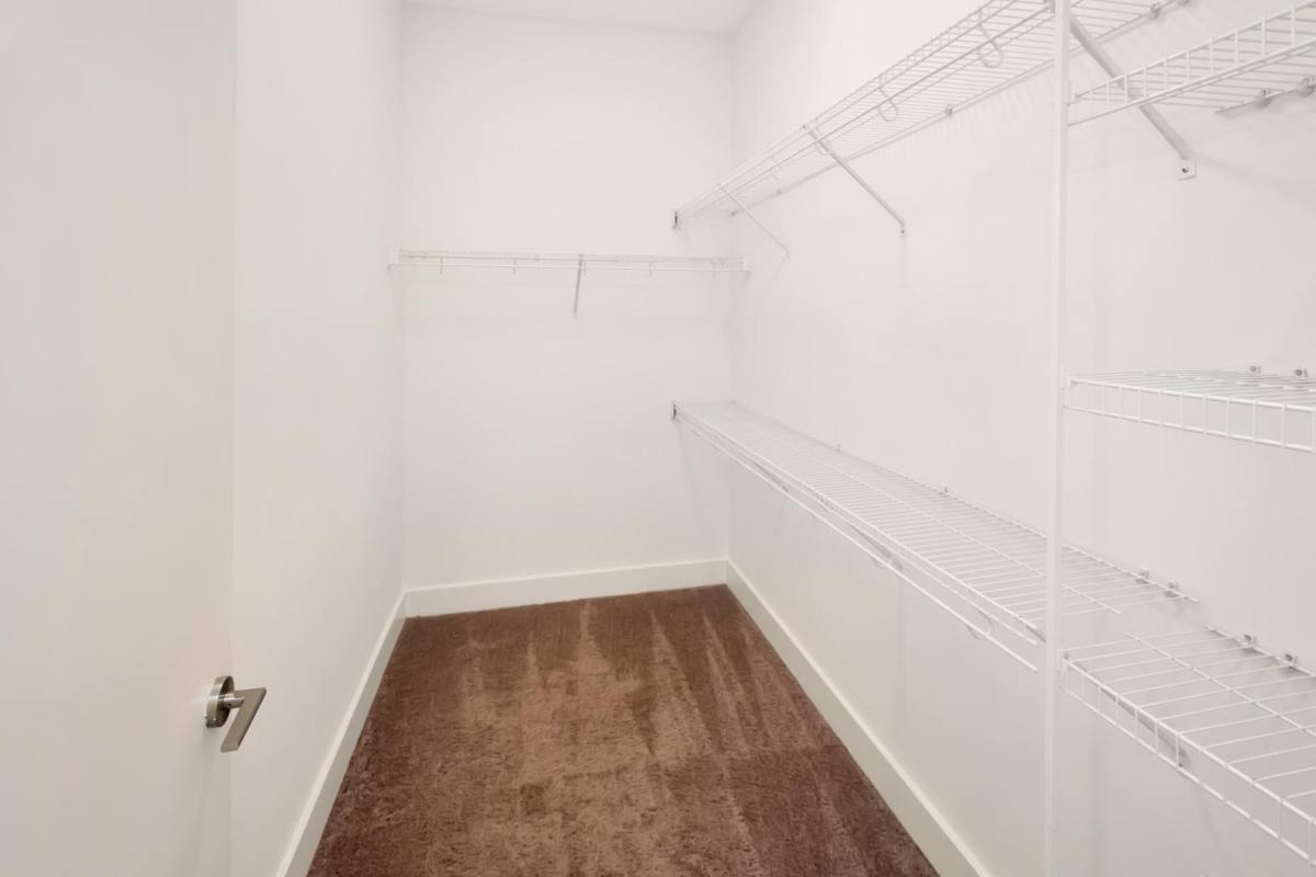 Apartment for rent at 650 E Brooklyn Village Ave 101 S Tryon St, Charlotte, NC 28202