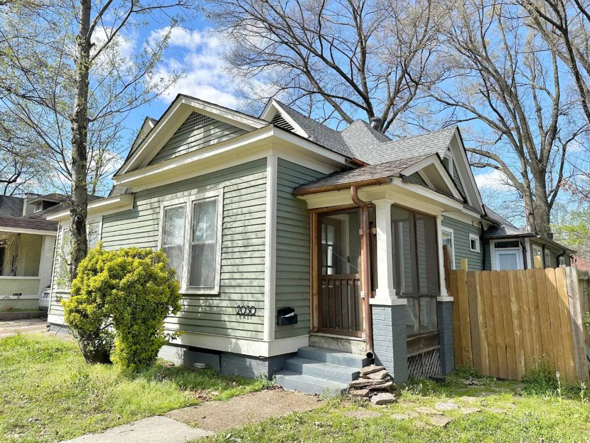 Apartment for rent at 2030 Young Ave E, Memphis, TN 38104