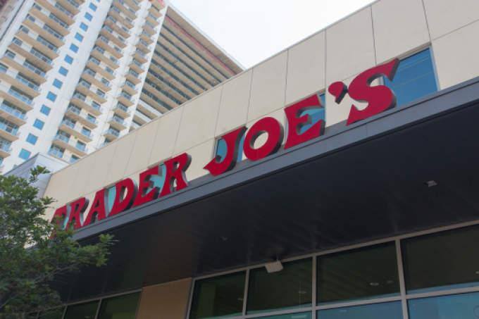 801 W 5th St, Austin, TX 78703 - Apartment For Rent - Image 8