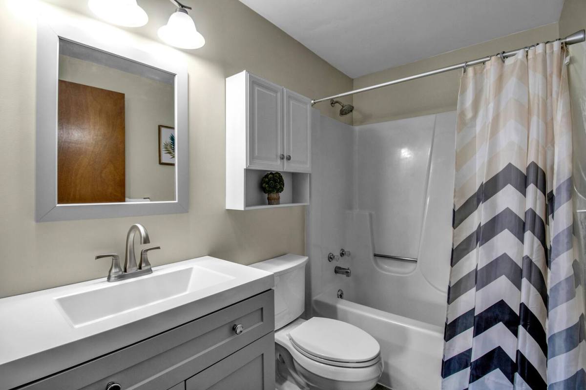 Apartment for rent at 2719 Oppenheim Court #2, North Tonawanda, NY 14120
