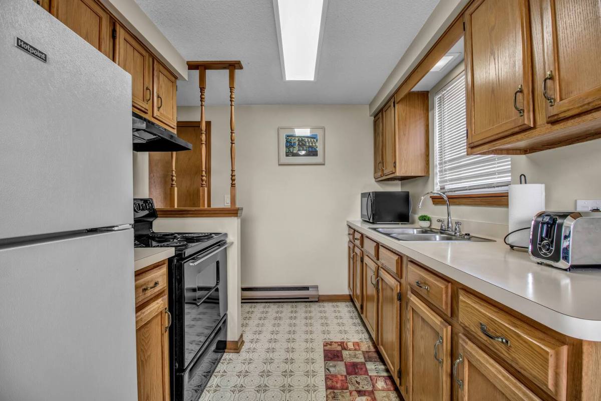 Apartment for rent at 2719 Oppenheim Court #2, North Tonawanda, NY 14120