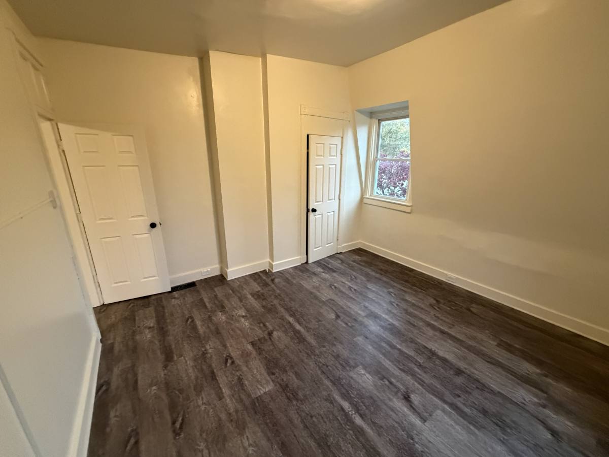 Apartment for rent at 4569 N Edgewood Ave #B, Cincinnati, OH 45232