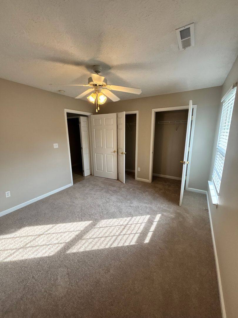Apartment for rent at 134 Raleigh Dr, Elizabethtown, KY 42701