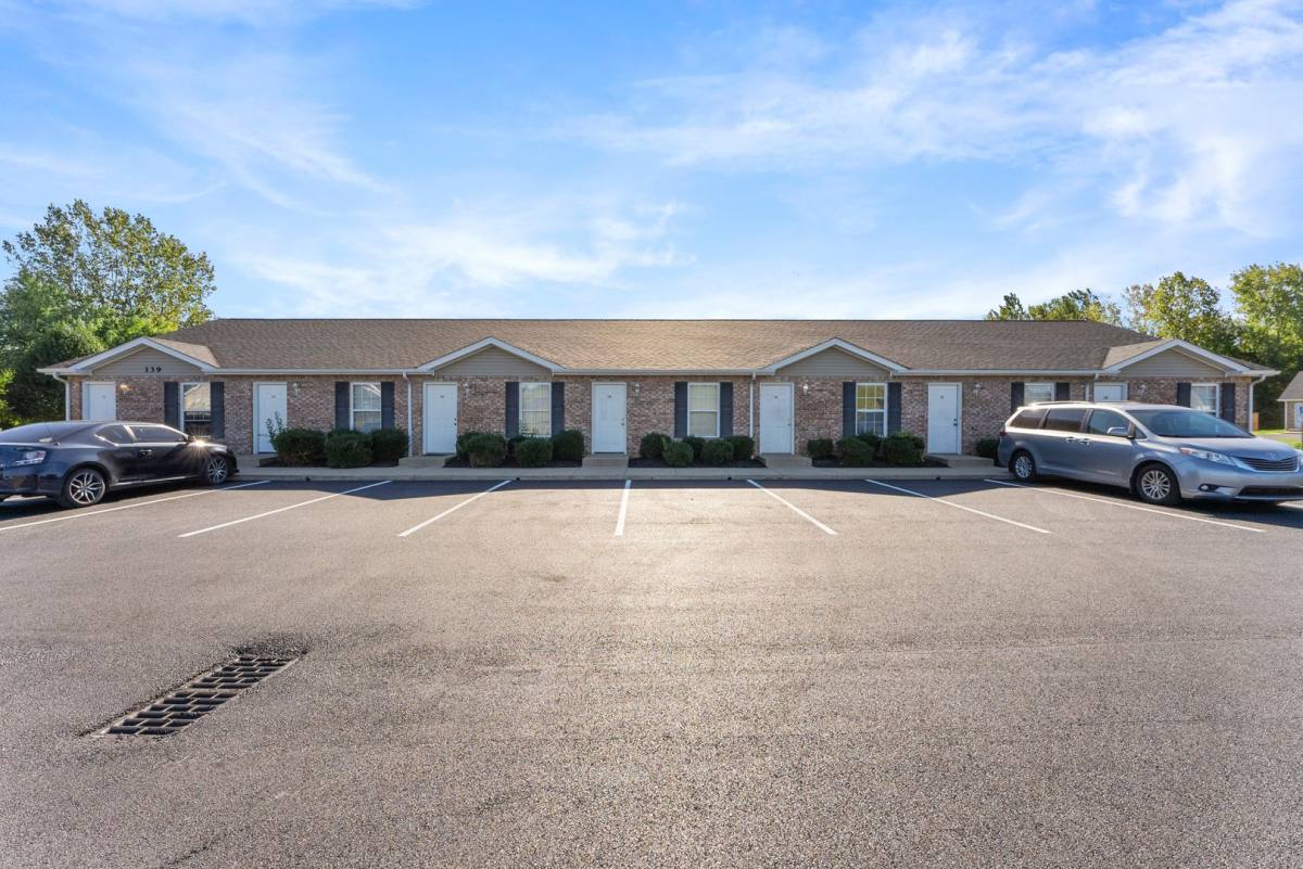 Apartment for rent at 134 Raleigh Dr, Elizabethtown, KY 42701