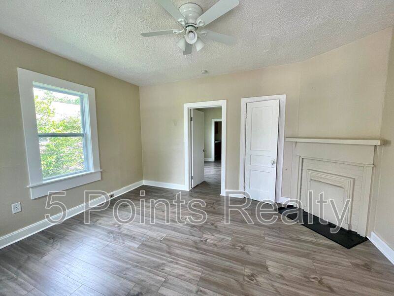 Apartment for rent at 203 Morrison St 203B, Gallatin, TN 37066