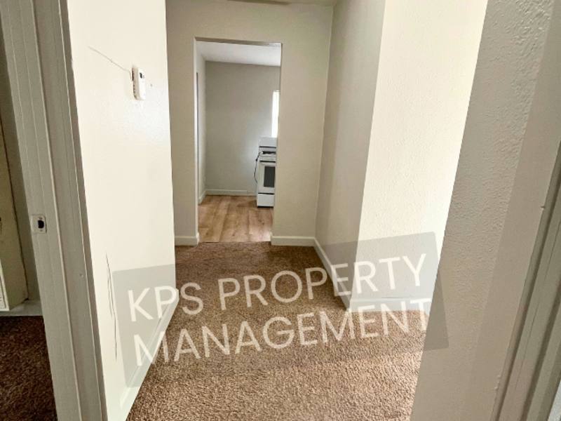 Apartment for rent at 665 S Kansas St #3, Wichita, KS 67211