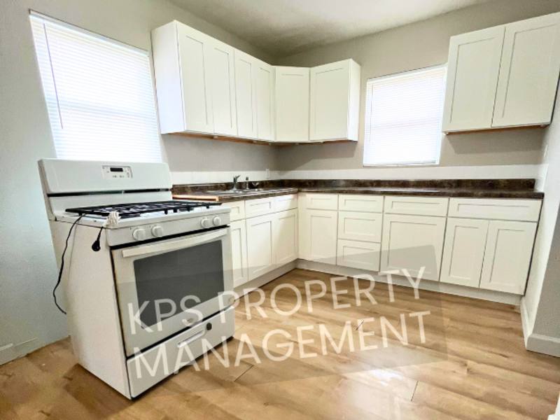 Apartment for rent at 665 S Kansas St #3, Wichita, KS 67211