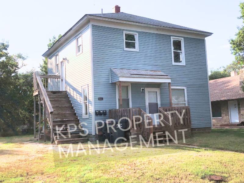 Apartment for rent at 665 S Kansas St #3, Wichita, KS 67211