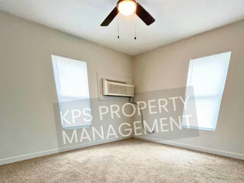 Apartment for rent at 665 S Kansas St #3, Wichita, KS 67211