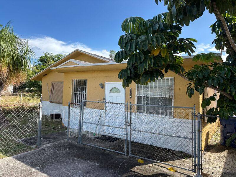 House for rent at 1489 Silver Beach Rd, West Palm Beach, FL 33404