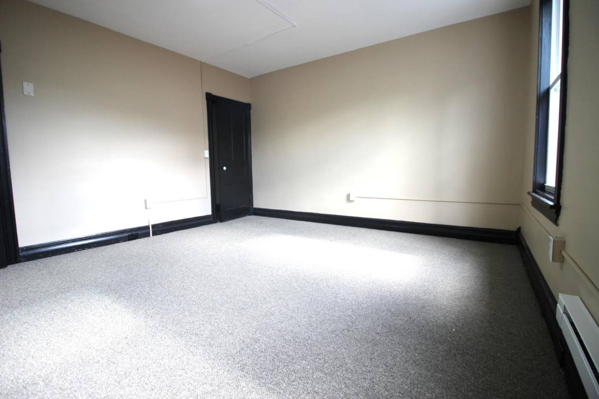 House for rent at 375 W Green St, Allentown, PA 18102