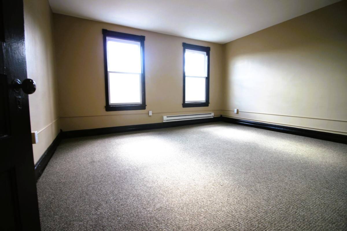 House for rent at 375 W Green St, Allentown, PA 18102
