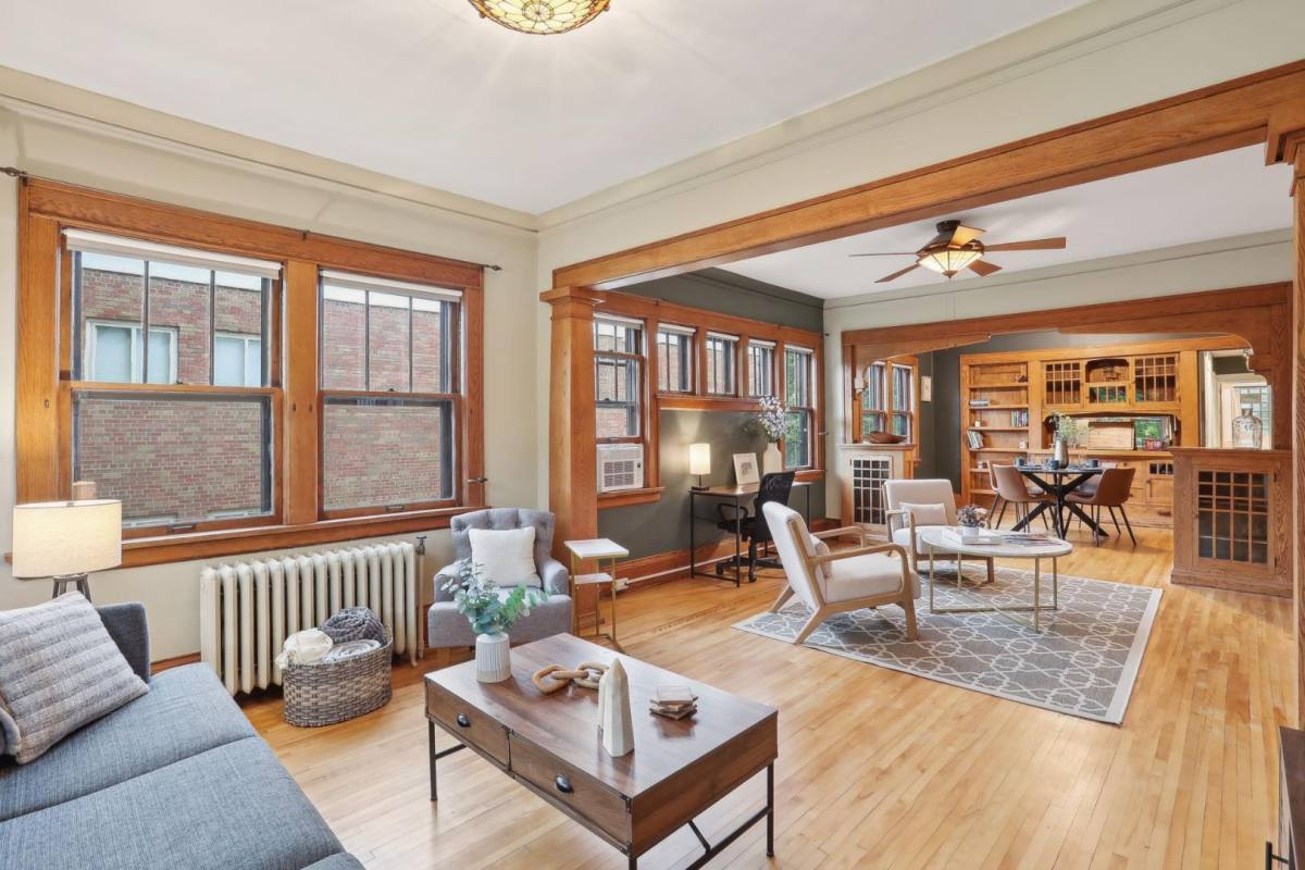 Condo for rent at 3006 W 44th St #1, Minneapolis, MN 55410