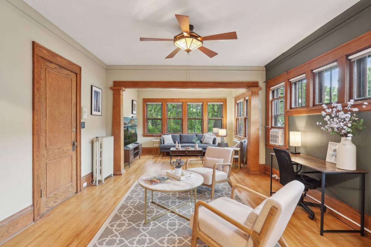 Condo for rent at 3006 W 44th St #1, Minneapolis, MN 55410