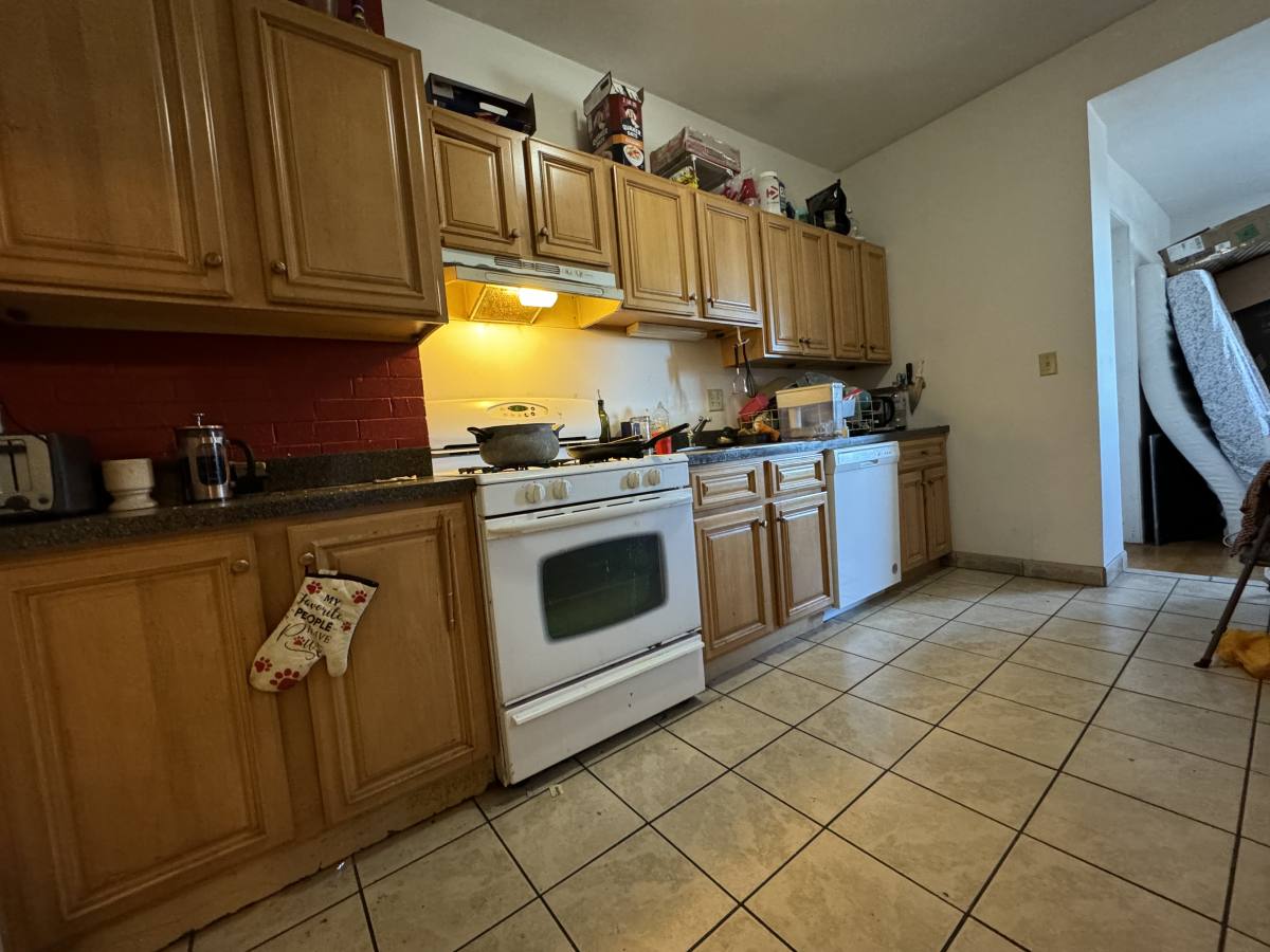 Apartment for rent at 41 Egremont St #I, Brighton, MA 02135