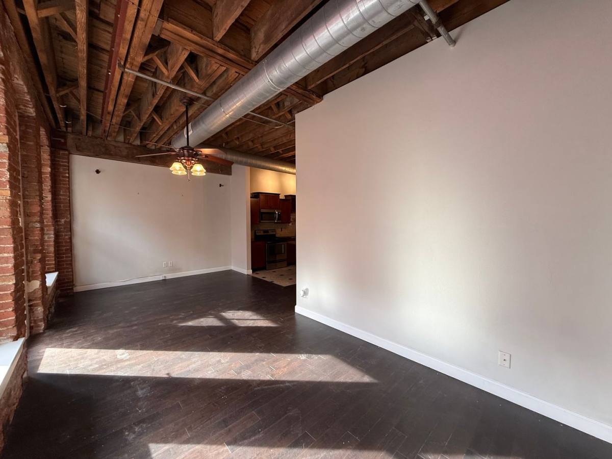 Apartment for rent at 212 7th St E, Saint Paul, MN 55101