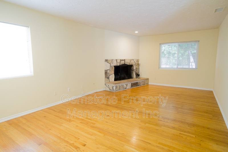 House for rent at 5220 Joan Court, San Diego, CA 92115