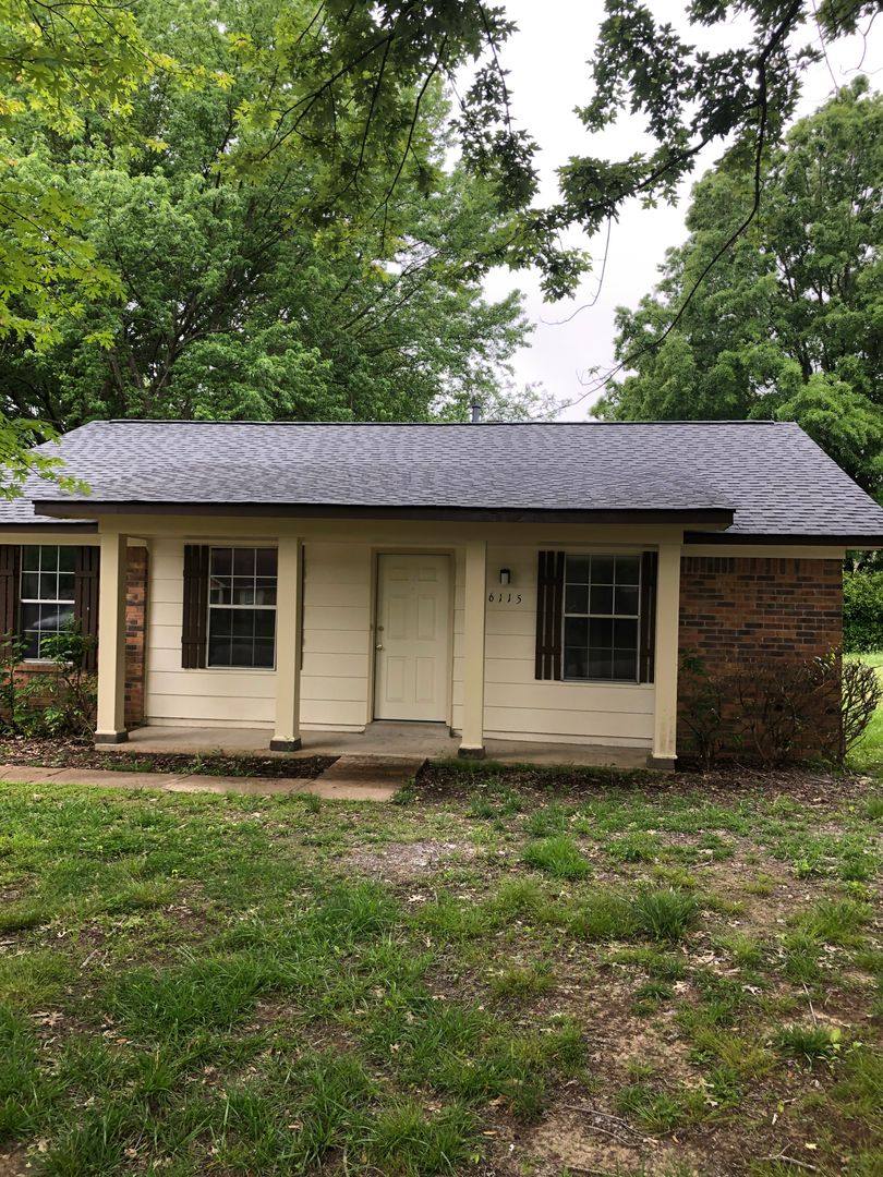 House for rent at 6115 Forest Gate Rd, Horn Lake, MS 38637