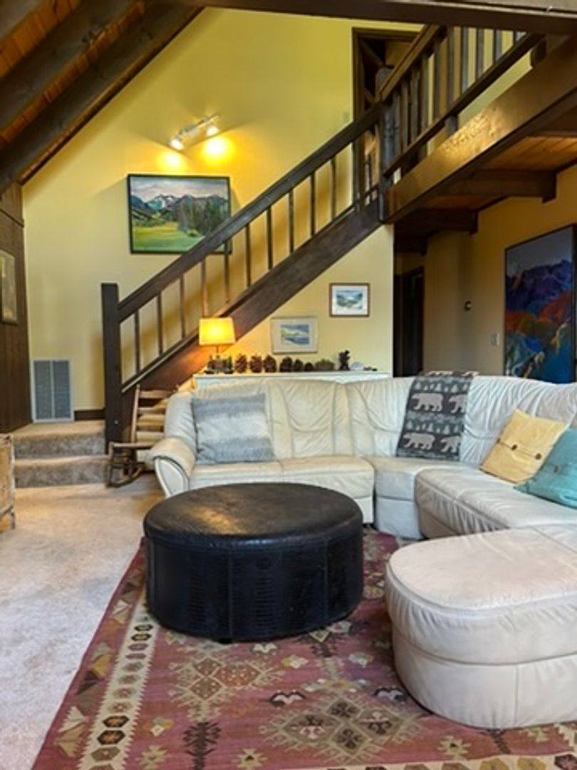 House for rent at 11608 Chamonix, Truckee, CA 96161
