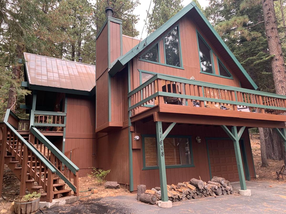 House for rent at 11608 Chamonix, Truckee, CA 96161