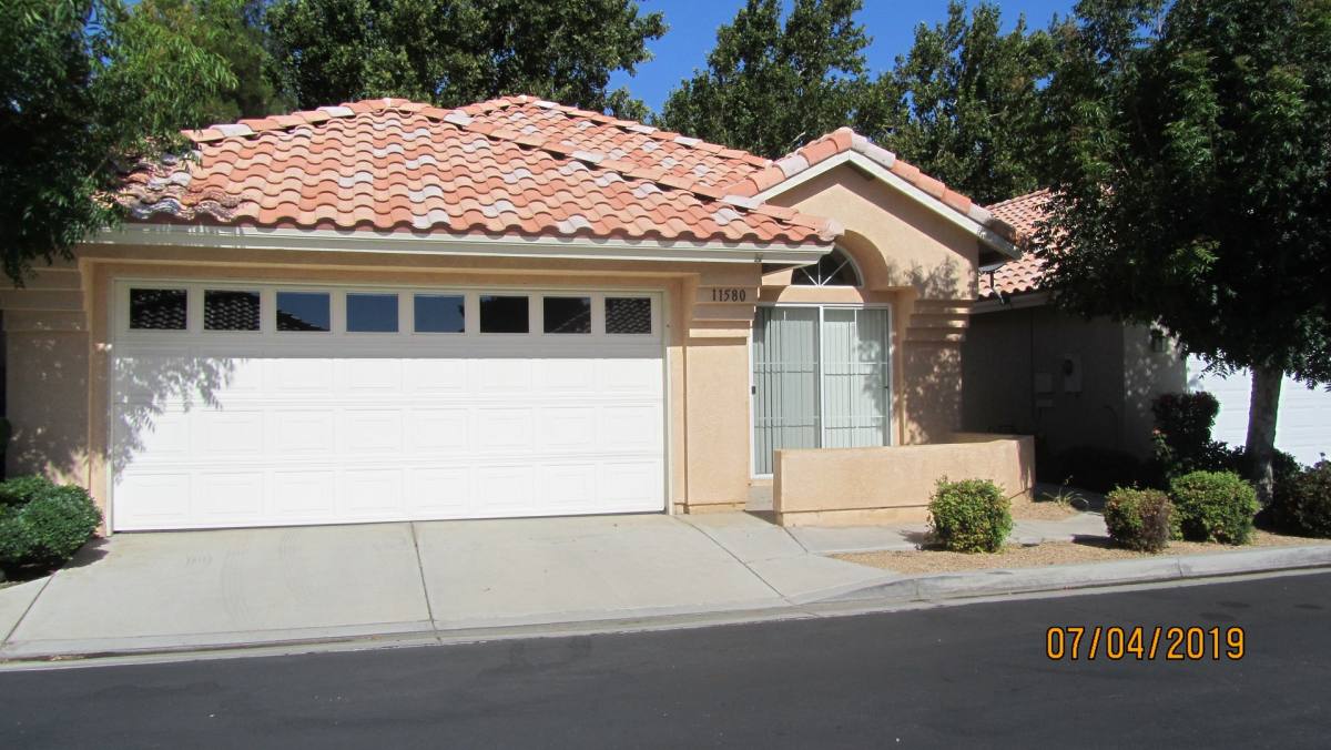 House for rent at 11580 Mountain Meadow Dr, Apple Valley, CA 92308