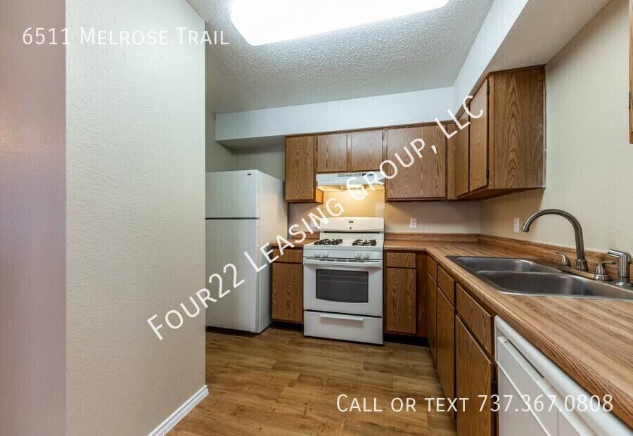 Townhouse for rent at 6511 Melrose Trail, Austin, TX 78727