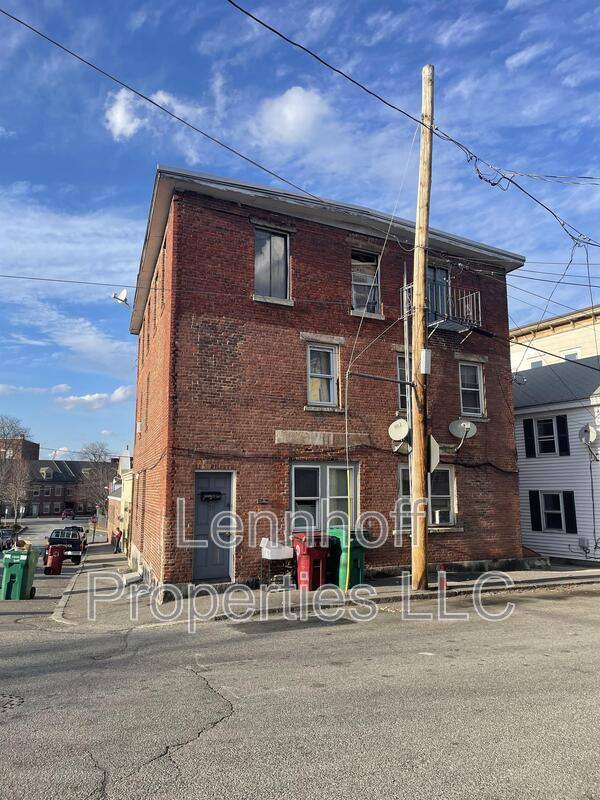 Apartment for rent at 22 Chapel St #1, Lowell, MA 01852