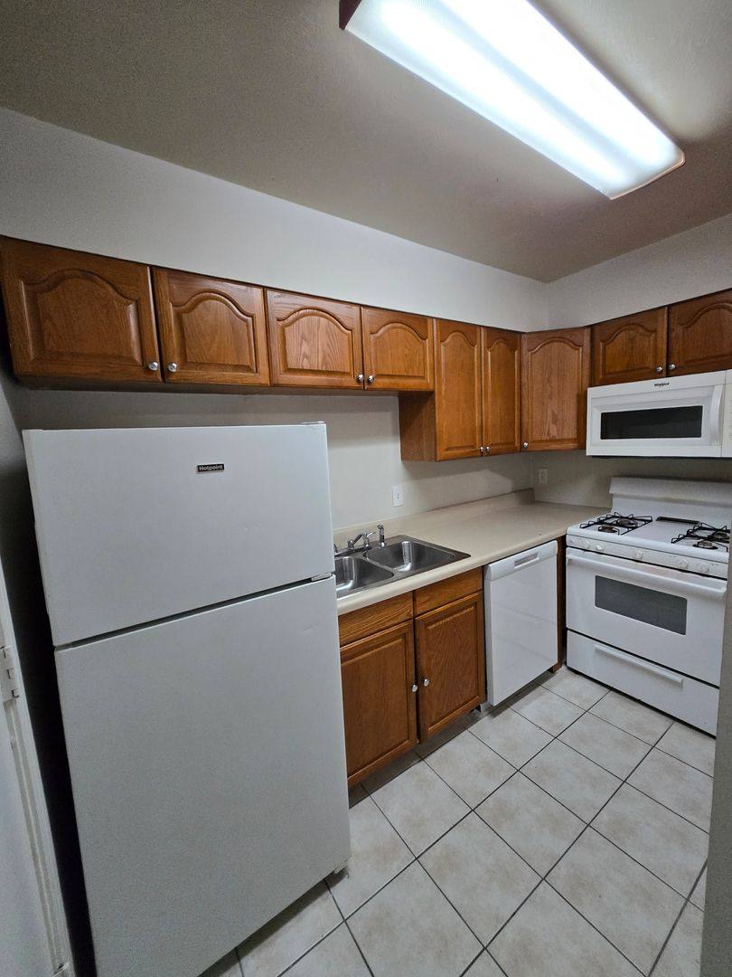 Apartment for rent at 1307 Vinton Ave, Memphis, TN 38104