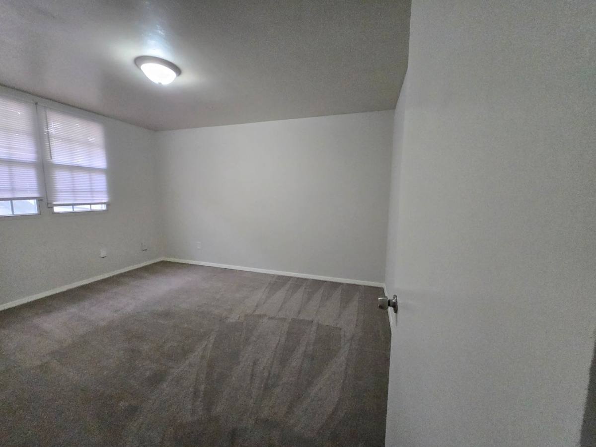 Apartment for rent at 1307 Vinton Ave, Memphis, TN 38104