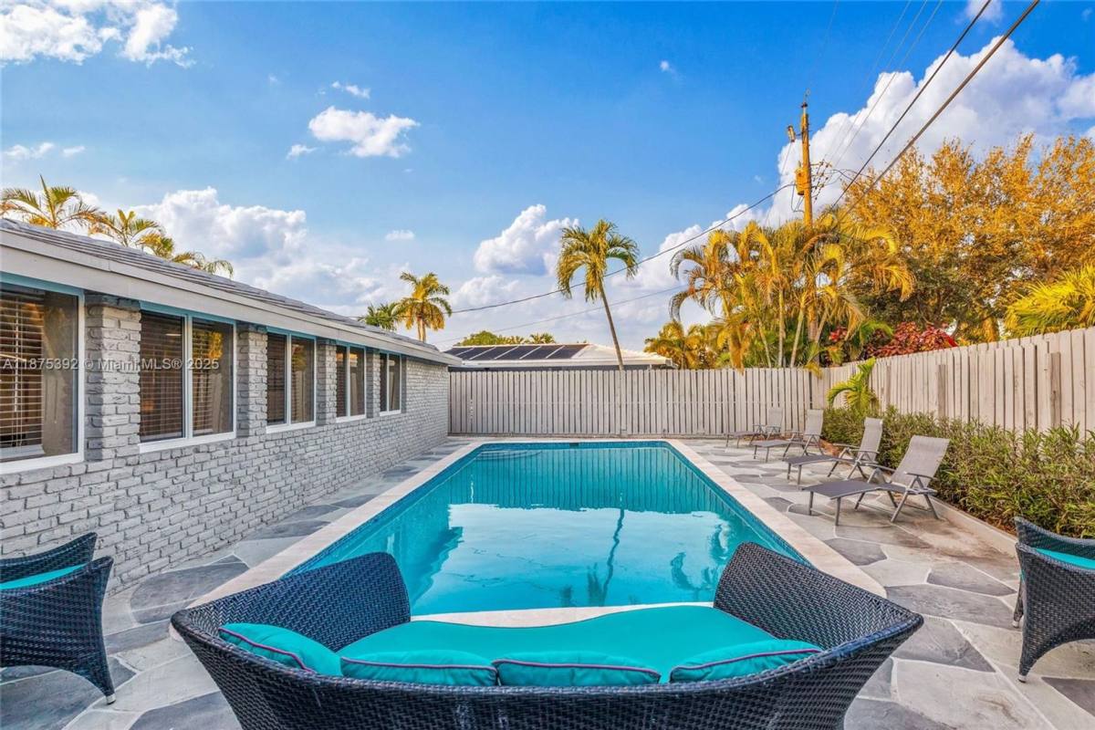 House for rent at 5740 NE 19th Ave, Fort Lauderdale, FL 33308