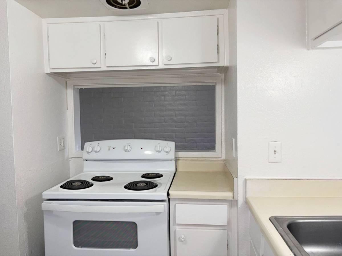 Apartment for rent at 7450 E 22nd St, Tucson, AZ 85710