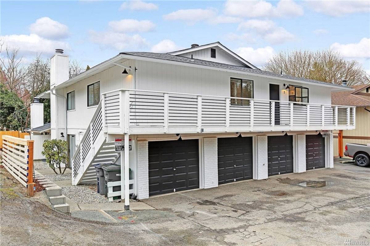 Apartment for rent at 15420 40th Ave S, Seattle, WA 98188