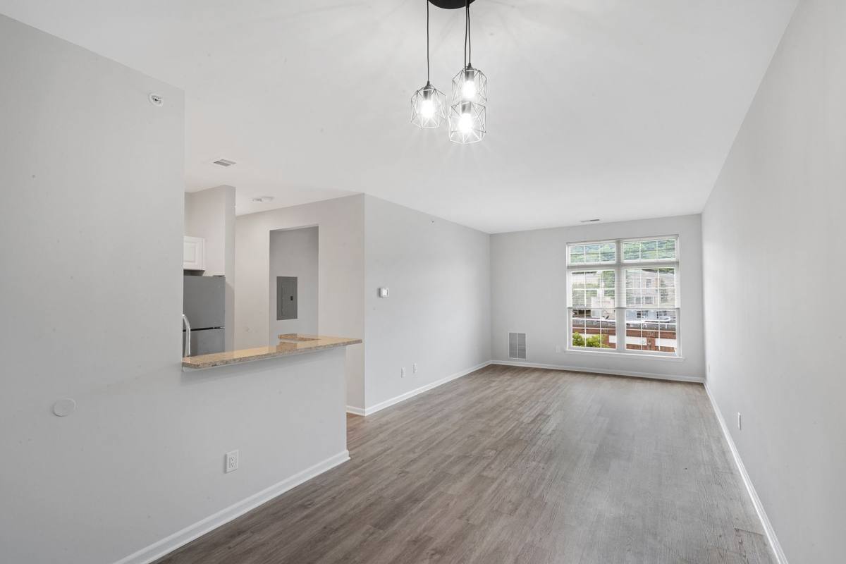 Apartment for rent at 691 Bloomfield Ave, Montclair, NJ 07042
