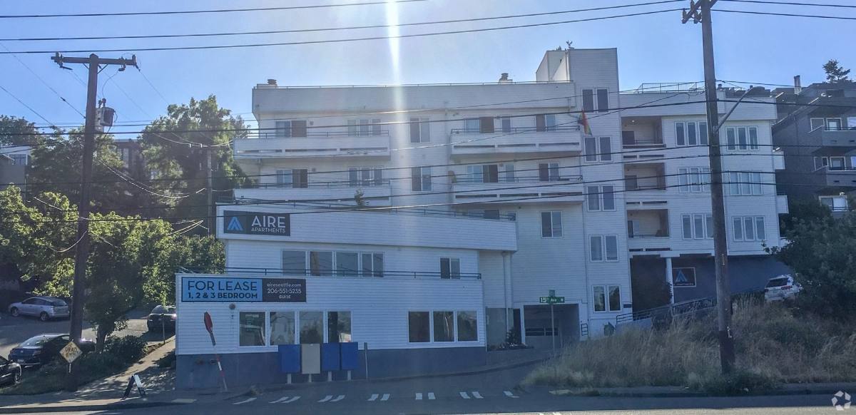 Apartment for rent at 2572 Gilman Dr W, Seattle, WA 98119