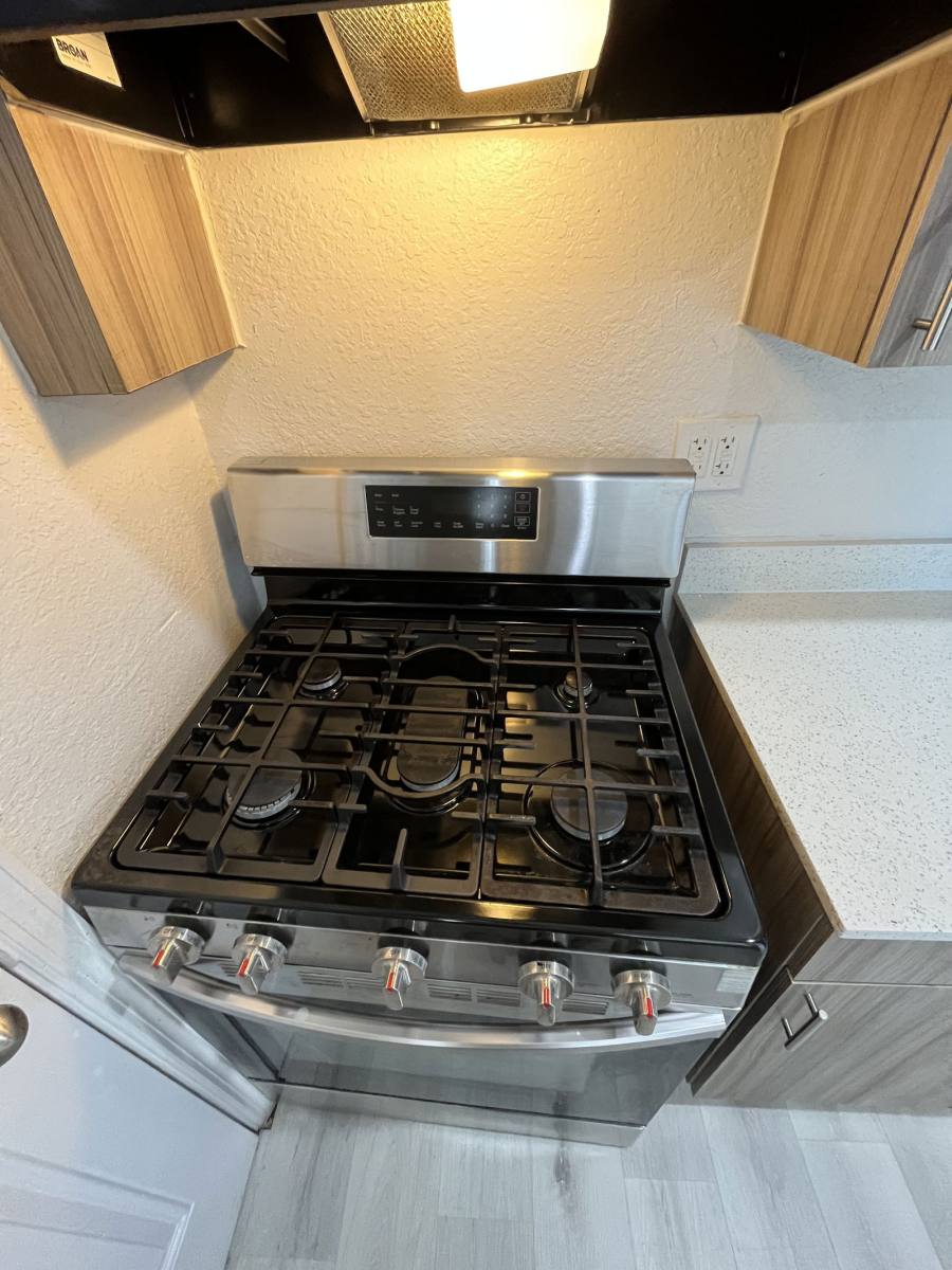 Apartment for rent at 1525 NE 125th St, Miami, FL 33161