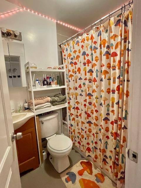 Apartment for rent at 910 W Waveland Ave #2, Chicago, IL 60613