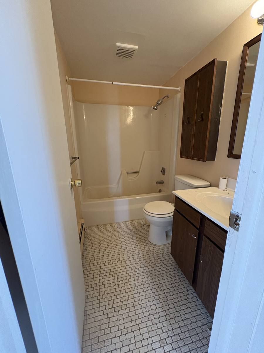 Apartment for rent at 960 5th St #G, Michigan Center, MI 49254
