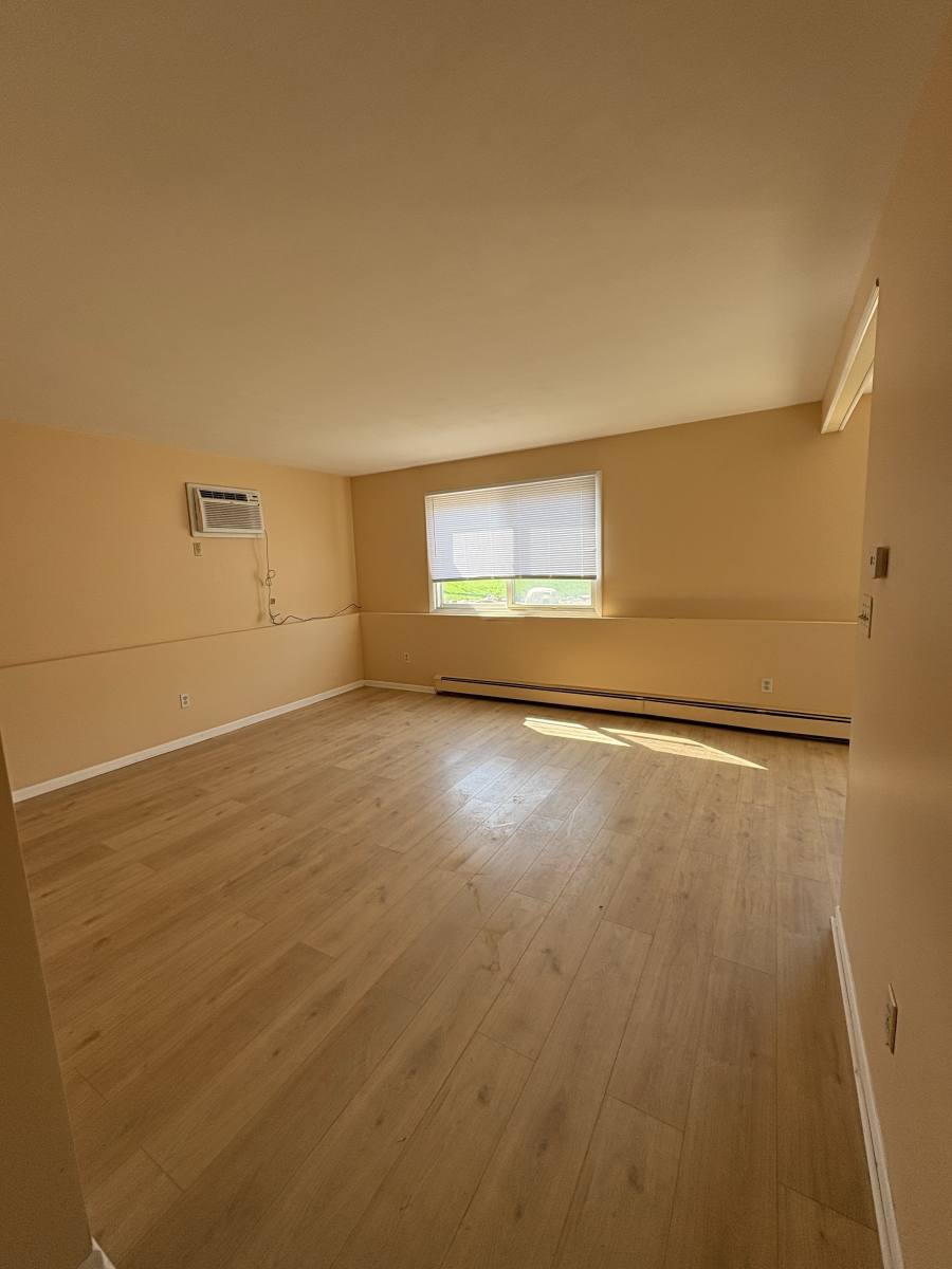 Apartment for rent at 960 5th St #G, Michigan Center, MI 49254