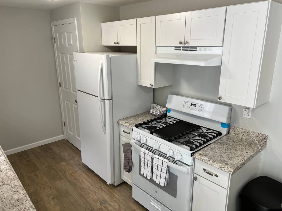 House for rent at 641 Salisbury Park Dr, Syracuse, NY 13224